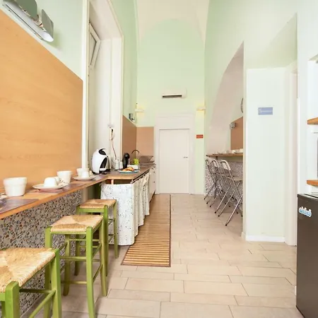 Experience 3* Neapol